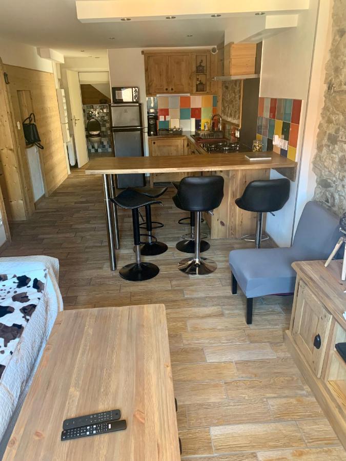 Annecy Sainte Claire Duplex Gare-Lac 4E Etage 4Ou6 Personnes Exterior foto